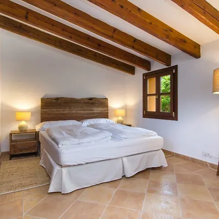 Finca L'ort Son Grua فيلة